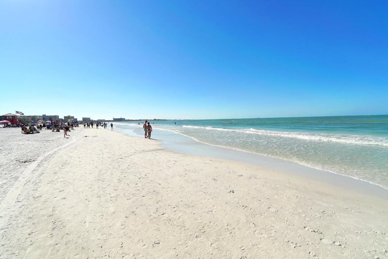 Modern & Fresh - Less Than 3 Miles To The Beach! サラソータ エクステリア 写真