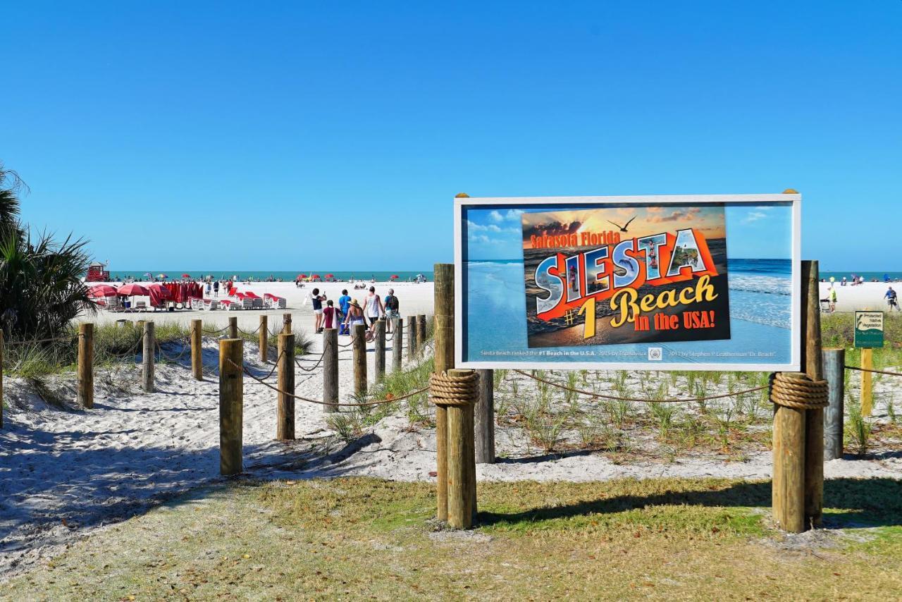 Modern & Fresh - Less Than 3 Miles To The Beach! サラソータ エクステリア 写真